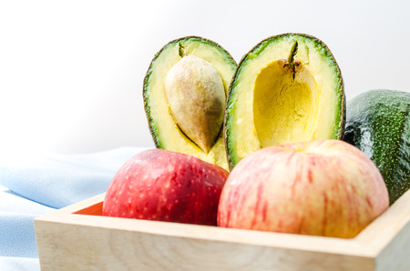 Close-up of sliced avocado on white backgroundの写真素材