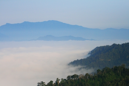 Sea of fog in the morningの写真素材