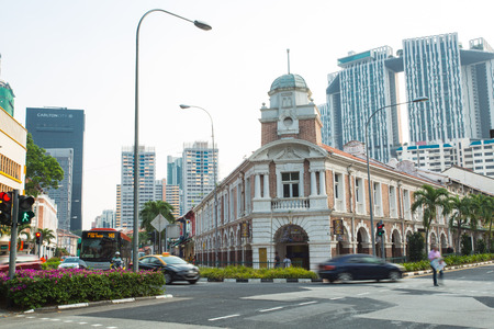 CHINA TOWN ,SINGAPORE ;March 16 ,2015: Vintage night pub  ,Relaxing area in Singapore where Singpore people come to do activity together in this area.のeditorial素材