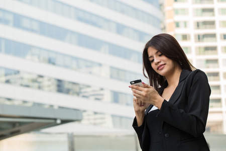 Business woman calling to connect with customer for discuss his businessの写真素材