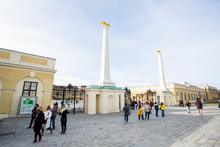 VIENNA,AUSTRIA-NOV 10 ,2015: Schoenbrunn palace people tourist walking in front of builting in in Vienna, Austria.のeditorial素材