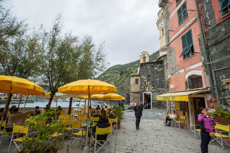 CINQUE TERRE ,ITALY - OCTOBER 24 ,2016: People tourist people visit and travel in Vernazza village ,Cinque terre.のeditorial素材