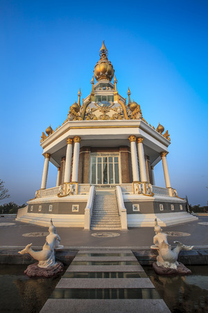 Phra Maha Chedi Rattana Taiya Lokthat Or Watthungsetthi temple in Khon Kaen, Thailand の写真素材