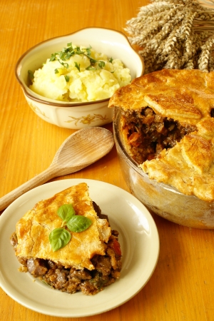 Steak and kidney pie                   の写真素材