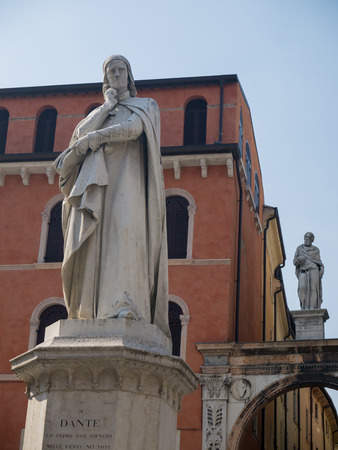 Statue of Dante Alighieri, medieval author of Divine Comedyの写真素材