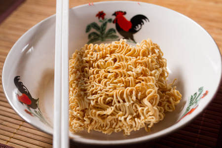 Instant noodles are not cooked.の写真素材