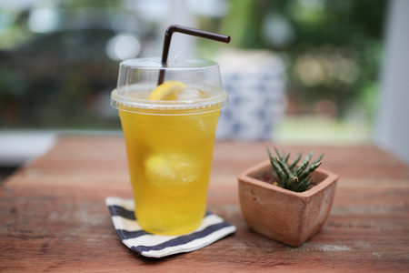 Chrysanthemum lemon juiceの写真素材