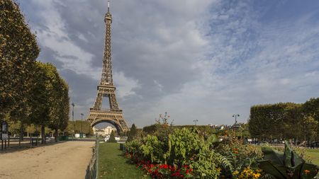 View of the Eiffel Tower in Parisの写真素材