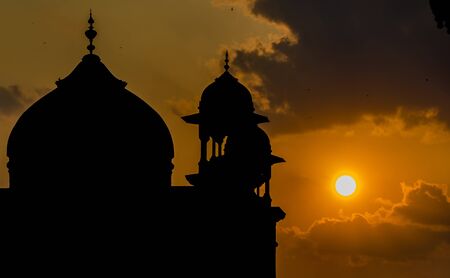 The Grate Taj Mahal of India was commissioned by Shah Jahan in 1631の写真素材