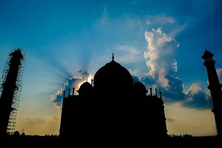 The Grate Taj Mahal of India was commissioned by Shah Jahan in 1631の写真素材