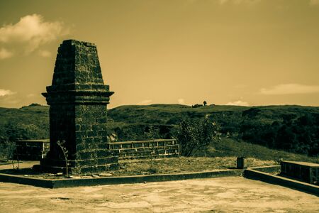 Natural view of the folded mountains and lush green valleys with clear sky and clouds of Cherrapunji, Meghalaya, North East Indiaの写真素材