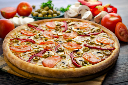 vegetable pizzaの写真素材