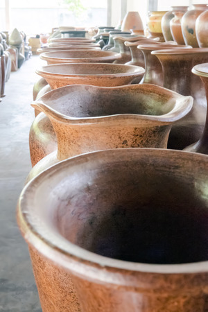 Lombok, Indonesia, 1 June 2014 - Lombok clay potteries のeditorial素材