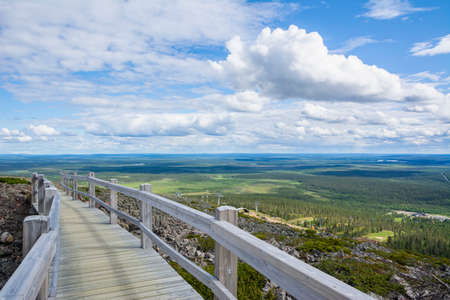 View of the wooden walkway on the top of Levitunturi, Kittila, Lapland, Finlandの写真素材