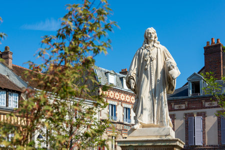 DREUX, FRANCE - SEPTEMBER 20, 2020: Statue of Jean de Rotrou, 17th century French playwright and poet who died from the plague in 1650 in Dreux, Franceのeditorial素材