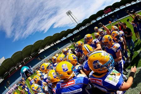 GRAZ, AUSTRIA - APRIL 9 The Graz Giants prepare for the game against the Vienna Vikings on April 9, 2011 in Vienna, Austria. The Graz Giants beat the Vienna Vikings 21:14.のeditorial素材