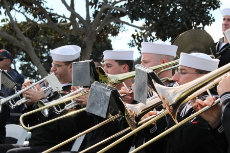 San Diego, CA - FEBRUARY 16 :  WWII 'Kiss' statue returns February 16, 2013 in San Diego, CA. のeditorial素材