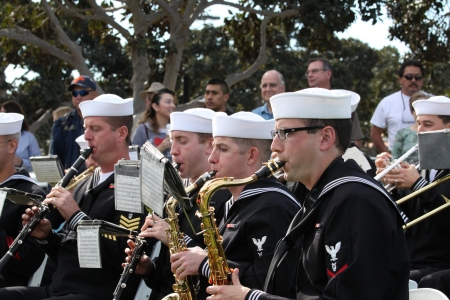 San Diego, CA - FEBRUARY 16 :  WWII 'Kiss' statue returns February 16, 2013 in San Diego, CA. のeditorial素材