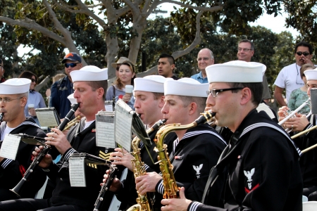 San Diego, CA - FEBRUARY 16 :  WWII 'Kiss' statue returns February 16, 2013 in San Diego, CA. のeditorial素材