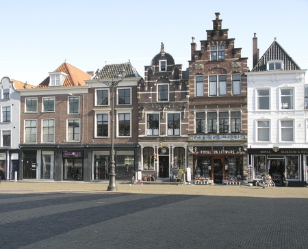 THE NETHERLANDS-CIRCA APRIL 2010: Delft is the medieval birthplace of famous painter Vermmeer with many tourist shops, circa april 2010のeditorial素材