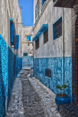 Blue and white colors in a street in the Medina in Rabat, Moroccoの写真素材
