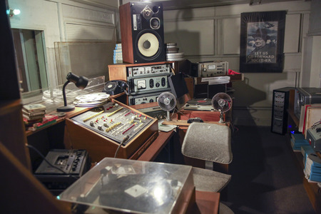 CHELTENHAM, UK-JULY 26: Vintage radio studio underground at the Civil Defence Nuclear Bunker in Ullenwood Camp in the UK on july 26, 2011, After the cold war the bunker turned into a museum.のeditorial素材