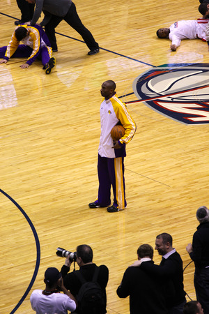 Kobe Bryant and the LA Lakers playing against the old New Jersey Nets at Izod Center in New Jersey on Dec 19th, 2009.のeditorial素材