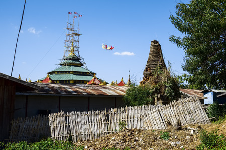 Decaying Stupas in Nyaung Shwe near Inle Lake, Myanmarのeditorial素材