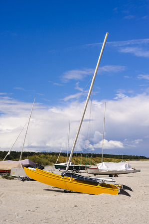 Boats on the beach, Baltic seaside resort of Prerow, Mecklenburg Western-Pomerania, Germanyのeditorial素材