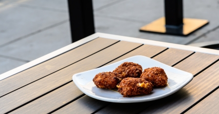 Crispy mac cheese fried with prankoの写真素材