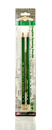Winneconne, WI - 15 Jan 2016:  Package of General - Kimberly graphite drawing pencils.のeditorial素材
