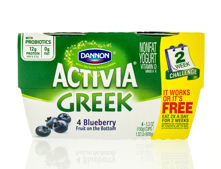 Winneconne, WI - 17 Jan 2016:  Package of Dannon Activia Greek yogurt in blueberry flavor.のeditorial素材