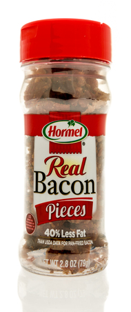 Winneconne, WI - 15 July 2017: A bottle of Hormel real bacon pieces on an isolated background.のeditorial素材