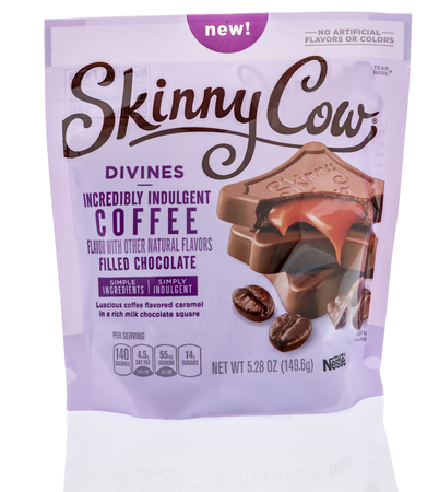 Winneconne, WI -  20 April 2018: A bag of Skinny Cow divines in coffee and chocolate flavor on an isolated background.のeditorial素材