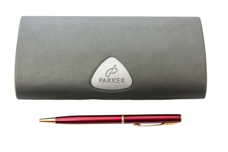 Winneconne, WI - 10 December 2018: A package of a Parker pen with case on an isolated background.のeditorial素材