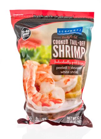 Winneconne,  WI - 11 February 2020:  A package of Sea Mazz cooked tail off shrimp on an isolated background.のeditorial素材