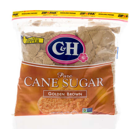 Winneconne,  WI - 3 April 2020:  A package of C&H pure cane brown sugar on an isolated background.のeditorial素材