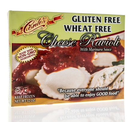 Winneconne, WI -27 December 2020: A package of Contes ravioli on an isolated background.のeditorial素材