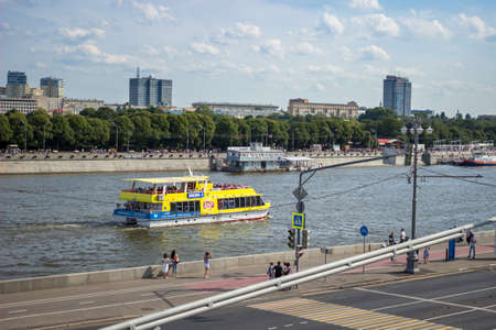 Moscow, Russia, August 12, 2018 - Tourist pleasure boat on the Moscow riverのeditorial素材