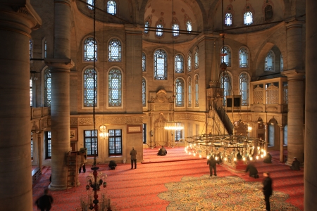 Istanbul,-December 26, 2012: Eyup mosque complex occupies what is reputedly the burial place of Ayoub al-Ansari, a friend of the Prophets. For this reason muslims visit the mosque as a sacred place on Dec 26, 2012 in Istanbul,Turkey.のeditorial素材