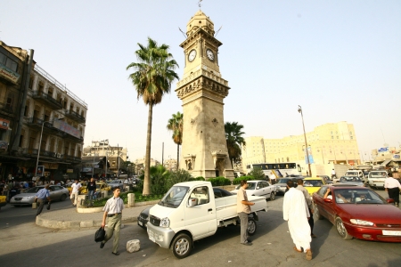 Aleppo, Syria - October 11, 2007: Unidentified people in the Citadel of Aleppo. Medieval fortified palace in the old city of Aleppo in Syria on October 11, 2007. UNESCO World Heritage Site since 1986.のeditorial素材
