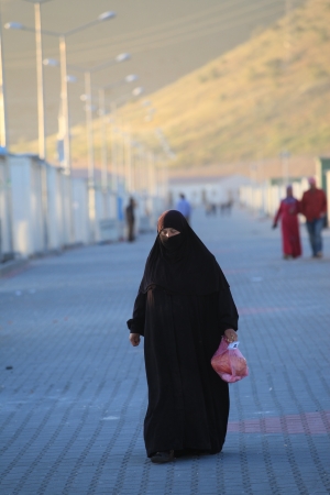 GAZ&#304;ANTEP,TURKEY-APR&#304;L 25:The refugees are placing to camps who are escaped from Syria to Turkey. Two tousand Syrian refugees lives in refugee camps in Turkeyのeditorial素材