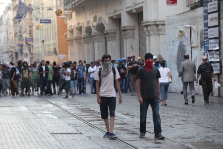 ISTANBUL,TURKEY-JULY 8: Police forces attacked Taksim Gezi Park protesters with tear gas and water cannons as protests continue for a fourth day on July 8, 2013 in Istanbul,Turkey.のeditorial素材