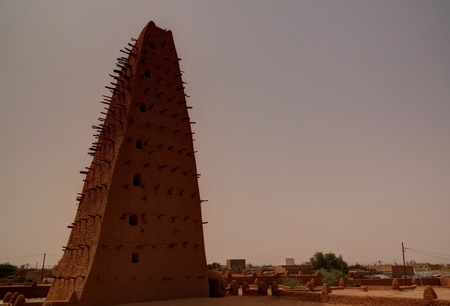 Exterior view to Grand mosque of Agadez in Nigerの写真素材
