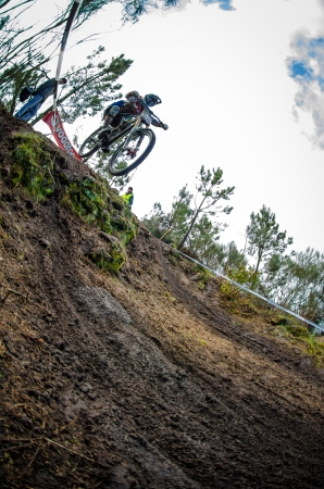GOUVEIA, PORTUGAL - MARCH 24: Jack Reading during the Gouveia International Downhill on march 24, 2013 in Gouveia, Portugal.のeditorial素材