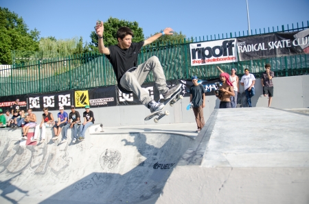 VISEU, PORTUGAL - JULY 21: Bruno Senra at DC Skate challenge by MEO on july 21, 2013 in Viseu, Portugal.のeditorial素材
