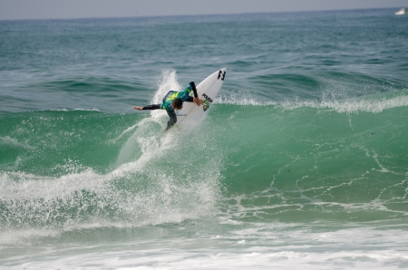 PENICHE, PORTUGAL - OCTOBER 17 : Frederico de Morais (POR) during the Rip Curl Pro Portugal, October 17, 2013 in Peniche, Portugalのeditorial素材