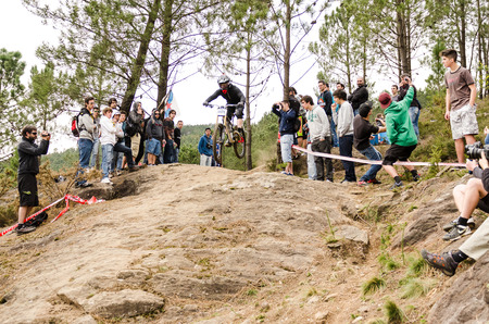 PONTE DE LIMA, PORTUGAL â MARCH 9 2014: Matt Simmonds during the Ponte de Lima International DHI 2014.のeditorial素材
