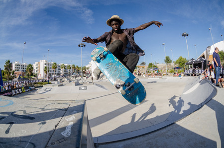 ALBUFEIRA, PORTUGAL - OCTOBER 5, 2014: Zenildo Guilherme during the 3rd Stage DC Skate Challenge by Fuel TV.のeditorial素材