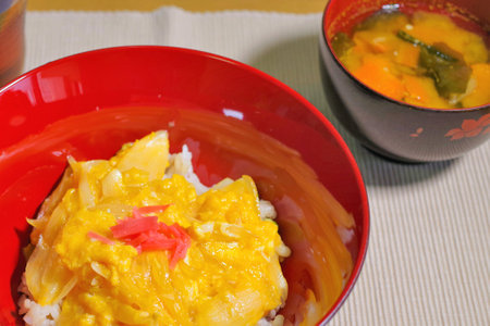 Egg donburiの写真素材